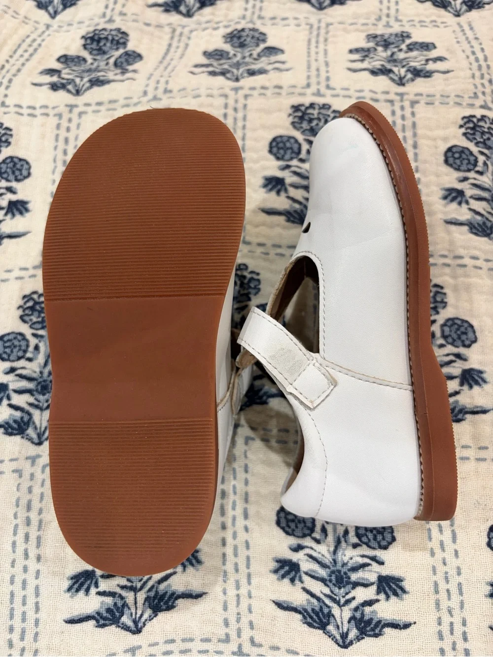 GINFIVE Toddler Mary Jane Shoes with Decorative Cutouts